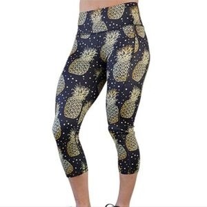 CVG Constantly Varied Gear pineapple print crop leggings XS